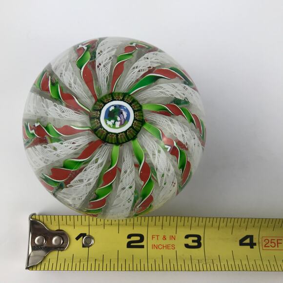 Perthshire 1985 Christmas Crown Shepherd and Sheep Latticinio Twist Paperweight - Picture 9 of 14